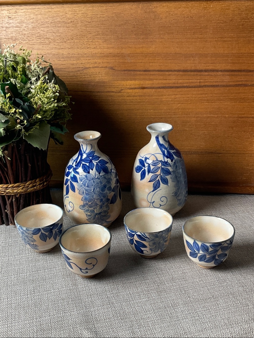 Vintage Japanese Studio Pottery Sake Set Wisteria 2 Bottles 4 Cups Signed